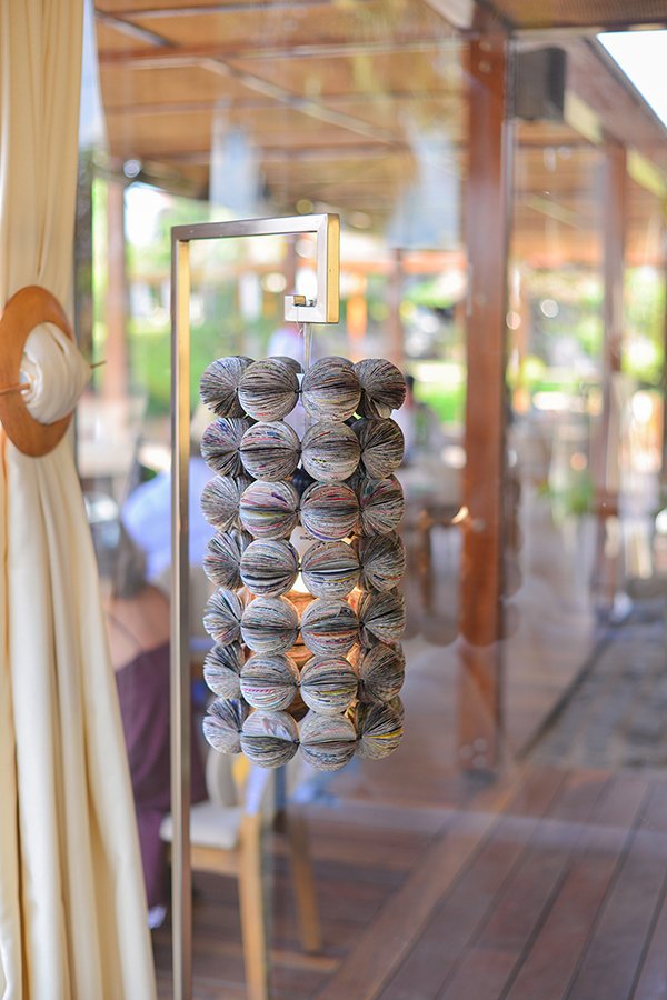 Newspaper (7 rolls) floor lamp