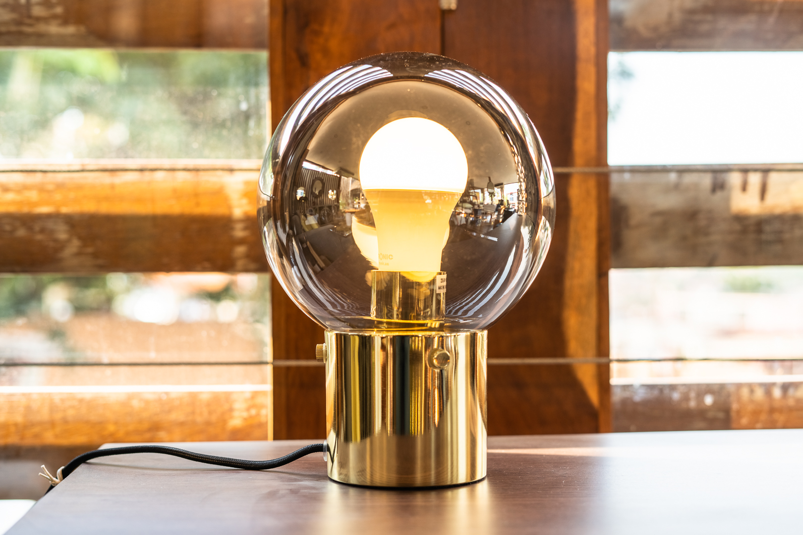Table lamp, Gold, Glass