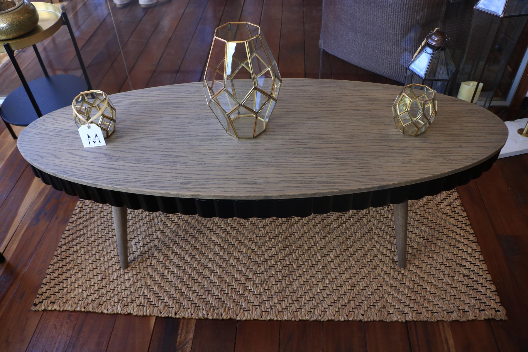 Skirt coffee table