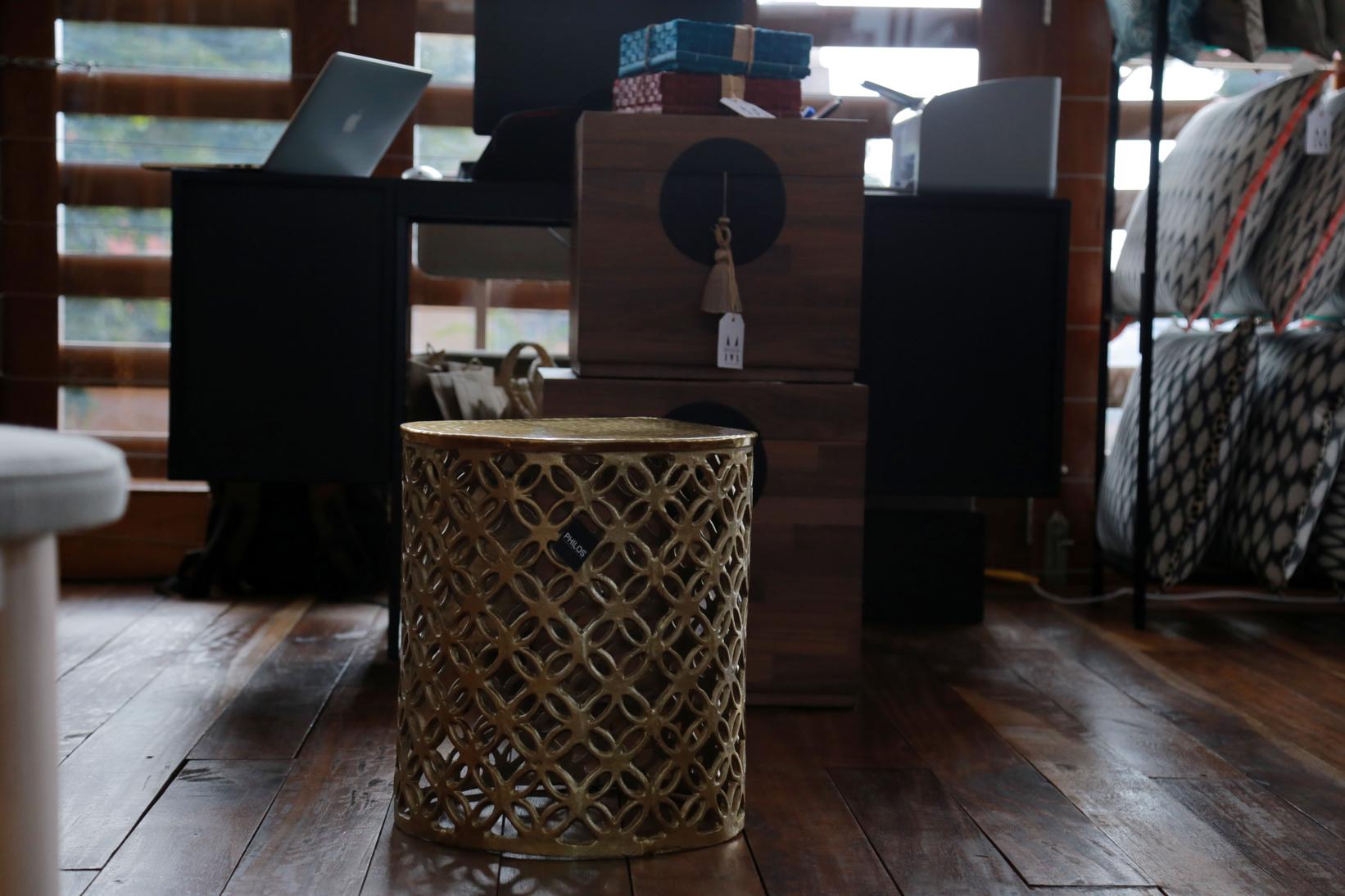 Stool round with hammered top brass