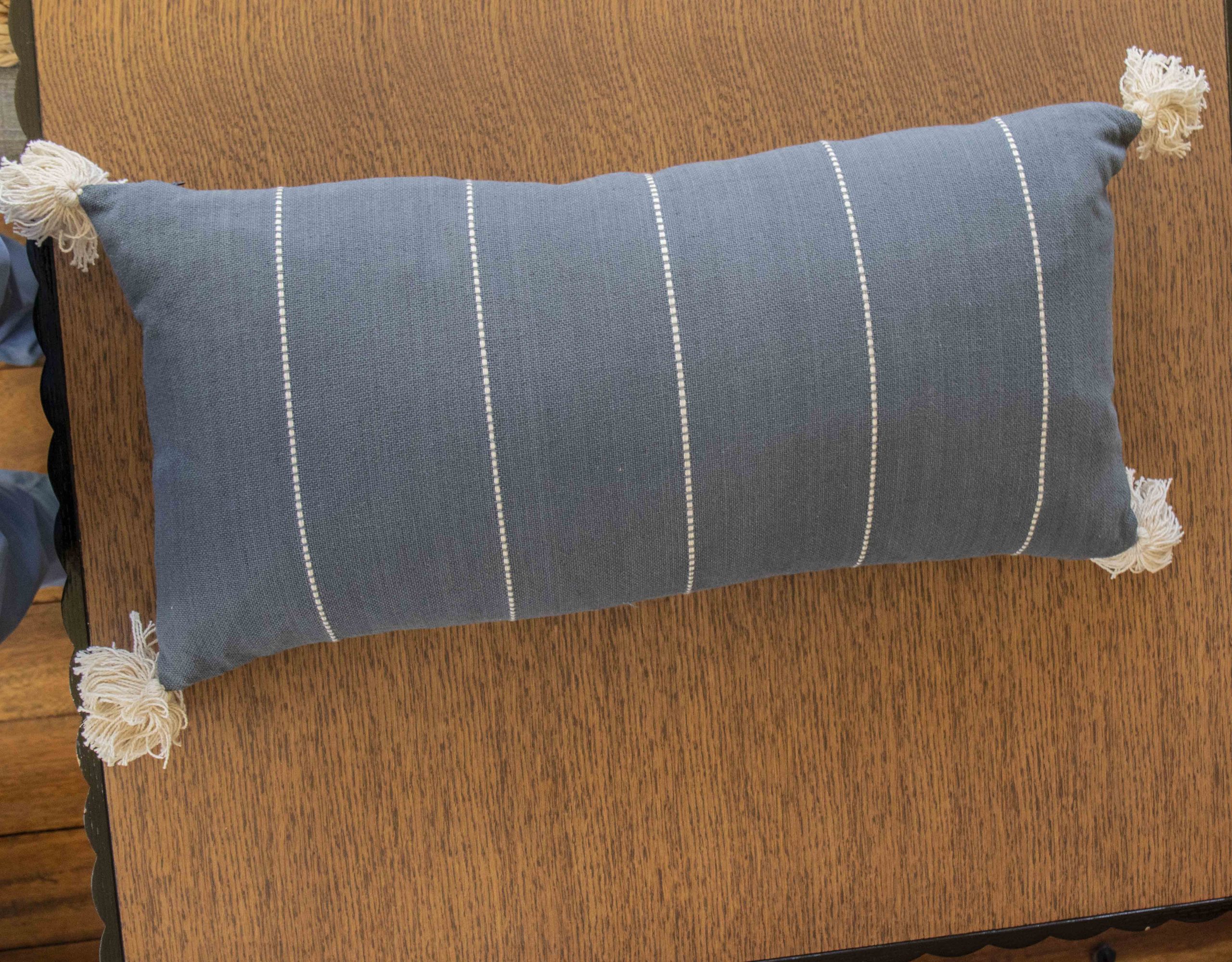 Cushion blue cotton rectangle