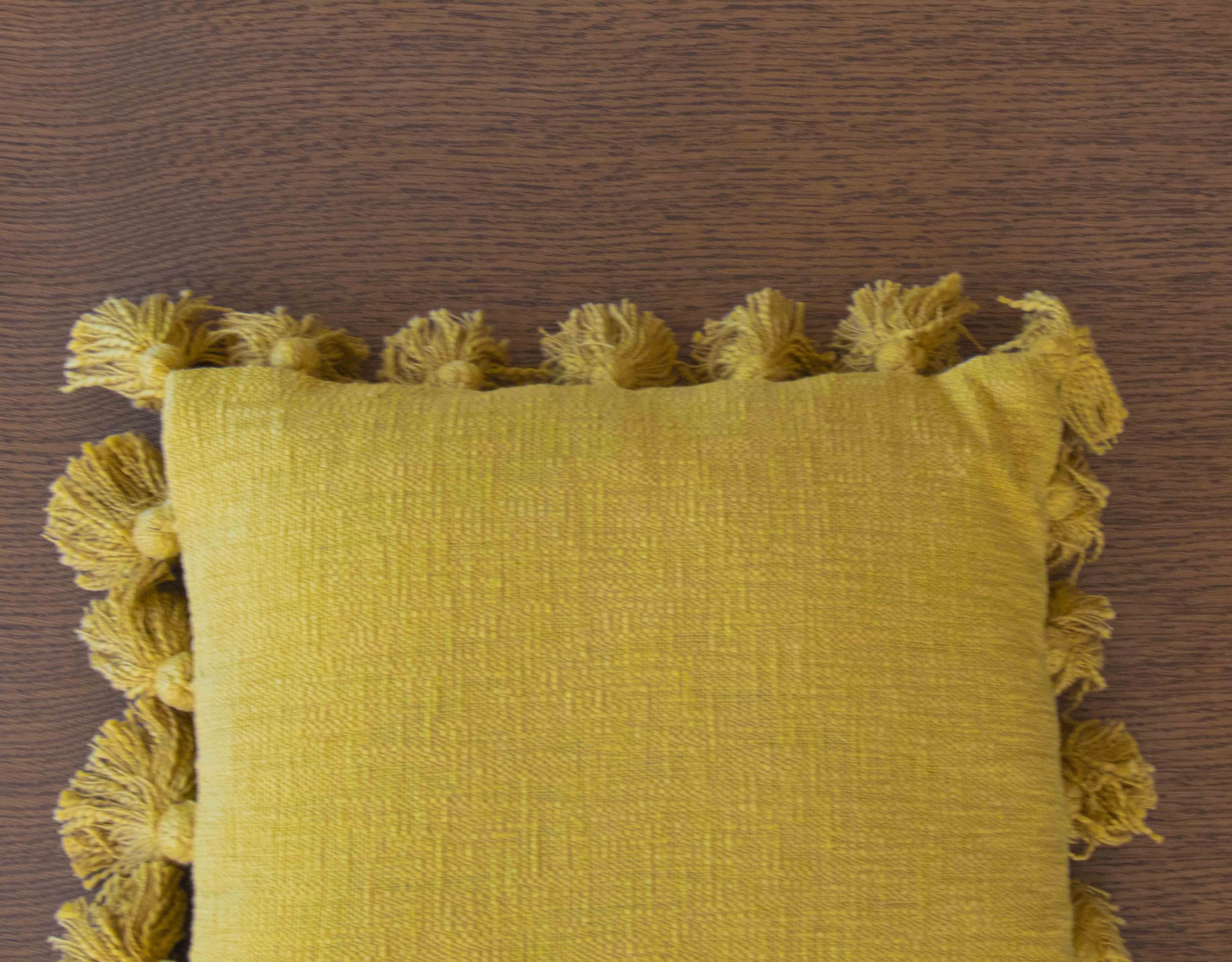 Cushion yellow cotton